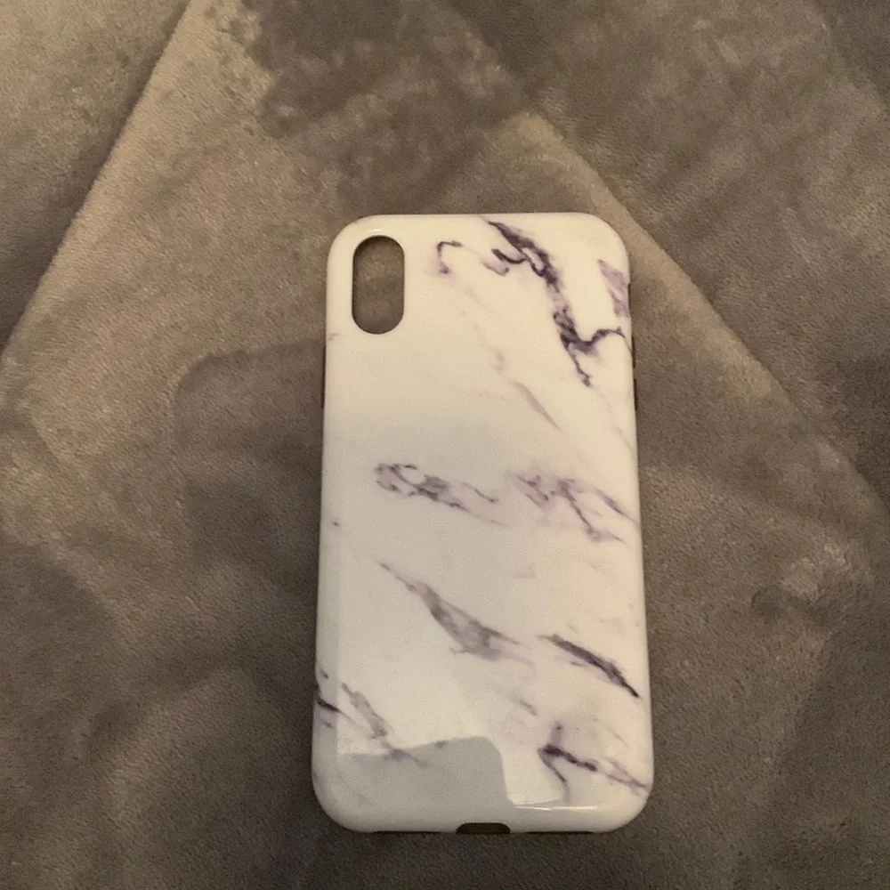 iPhone XR marble phone case from Casely